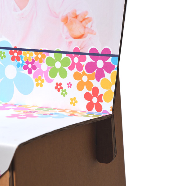 Sedia con foto personalizzata in cartone ecologico