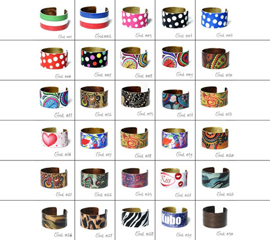 Bracciali in legno personalizzati con foto e grafiche
