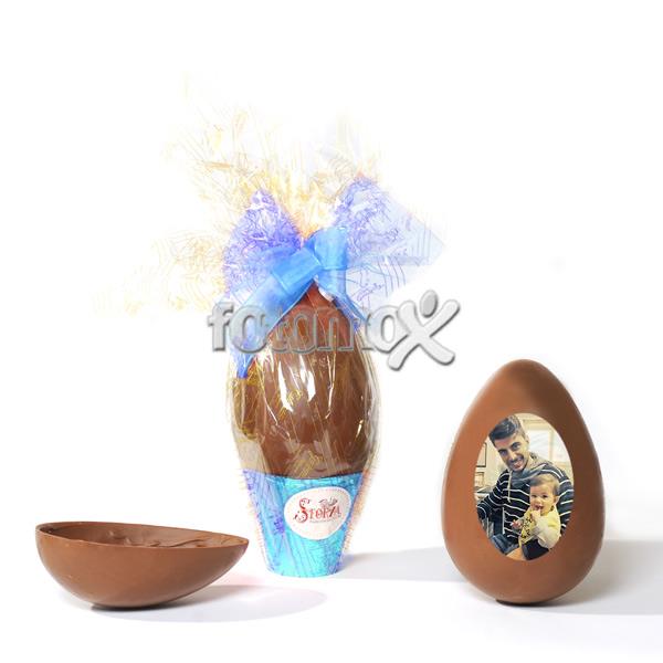 Idea regalo per pasqua con l'uovo di cioccolato
