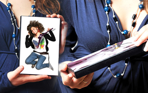 Orologio dalla forma rettangolare personalizzabile con le tue foto 