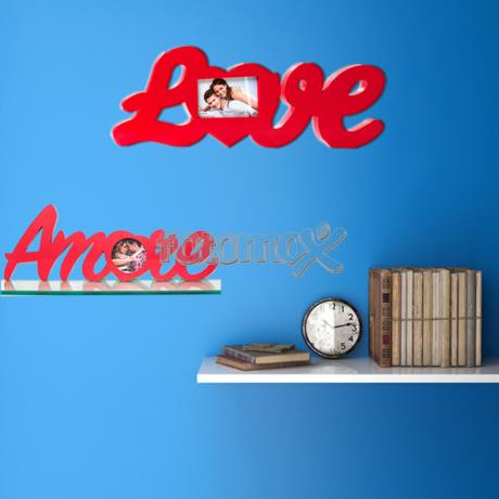 cornice in legno a forma di amore e love con foto